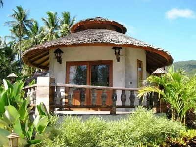 Air-Conditioned Bungalow with Shower — Malibu Beach Bungalows